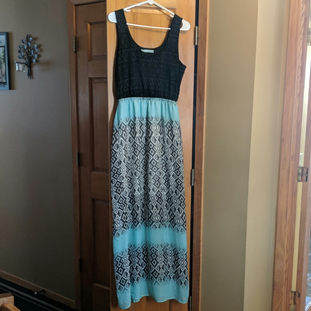 Maxi Dress with Belt